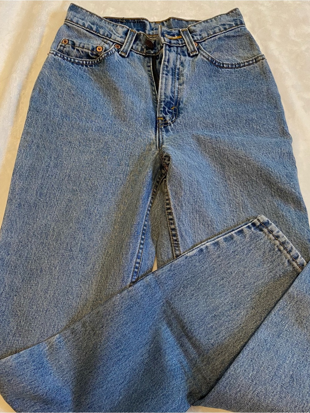 Levi's Women's Straight Jeans in Classic Blue Wash